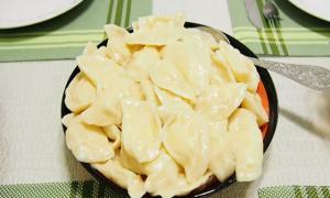 Homemade meat and potato dumplings, recipe with photo Baked dumplings with potatoes