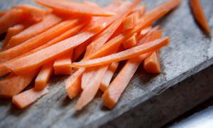 Είναι υγιεινά τα βραστά καρότα;